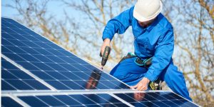Installation Maintenance Panneaux Solaires Photovoltaïques à Trévé